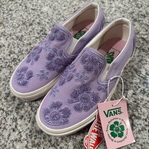NWT.Purple embroidered floral Vans. Emma Mulholland on holiday X classic slip on